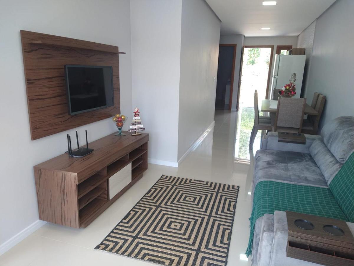 Grey House, Proximo A Gramado E Ao Templo Budista Holiday home *